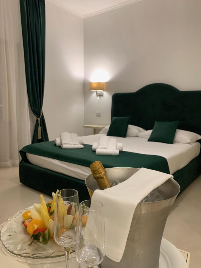 Villa Natia Mottola Luaran gambar